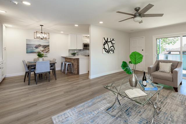 9832 Caminito Cuadro, San Diego CA: https://media.crmls.org/mediaz/0929db09-2532-4437-b661-ba421a2952a6.jpg