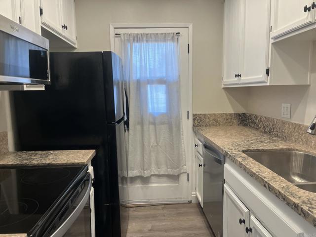 12115 Wintergreen, Lakeside CA: https://media.crmls.org/mediaz/092b650f-a5fe-45a9-ba18-d0ed242e3b86.jpg