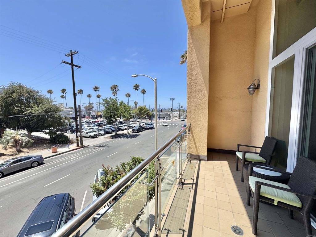 550 Seagaze Drive - photo 15