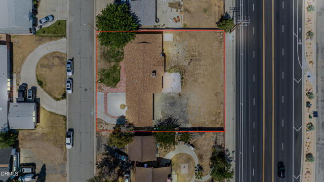 543 E Avenue J1, Lancaster CA: https://media.crmls.org/mediaz/092c0741-46b1-4d41-b2c5-e9686709b652.jpg