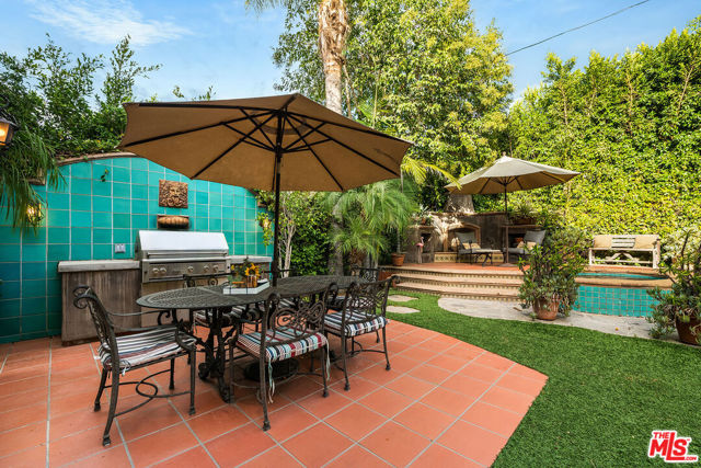 4520 TYRONE Avenue, Sherman Oaks CA: https://media.crmls.org/mediaz/092d1c54-8c27-4a33-a667-c4c336b1dd00.jpg