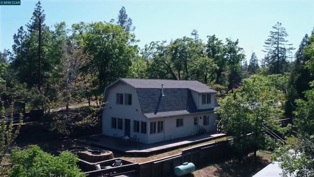 9687 Manzanita Way, Coulterville CA: https://media.crmls.org/mediaz/092dd8b7-e3ef-4b38-ba7c-a91b62d770ec.jpg