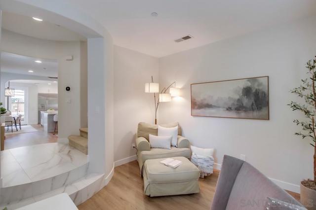 10477 YELLOW ROSE LANE, San Diego CA: https://media.crmls.org/mediaz/092f457e-57f8-430d-83d2-08408219b815.jpg