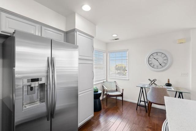 394 Genoa Drive,  CA: https://media.crmls.org/mediaz/092f6121-f1a7-434b-8251-92cf06491a51.jpg