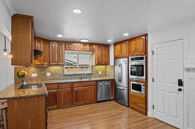2361 Panoramic Drive, Concord CA: https://media.crmls.org/mediaz/092f8372-da5a-44cf-b798-fe396456d322.jpg