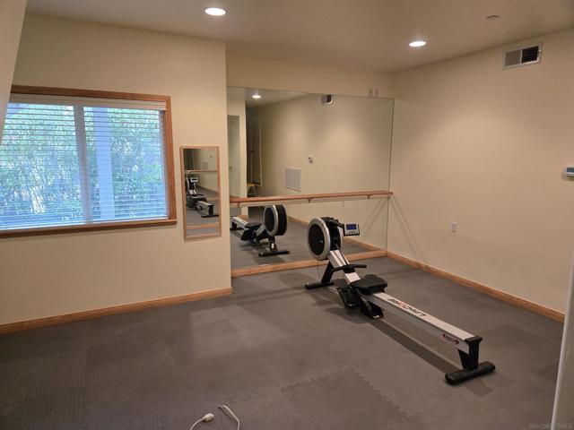24726 Zanja Place, Ramona CA: https://media.crmls.org/mediaz/092feb4a-80bc-4be2-8211-c5b85df61452.jpg