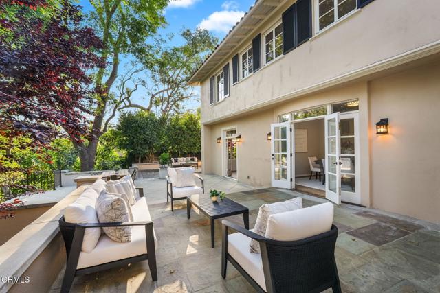 540 Woodland Road, Pasadena CA: https://media.crmls.org/mediaz/09301443-9d96-497f-835f-bb2511e514ce.jpg