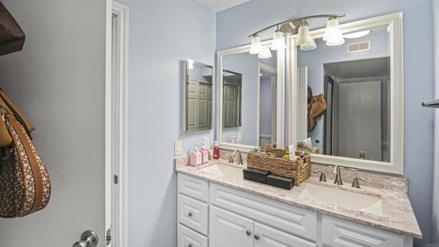 Detail Gallery Image 23 of 31 For 1677 Melrose Ave #H,  Chula Vista,  CA 91911 - 2 Beds | 2 Baths