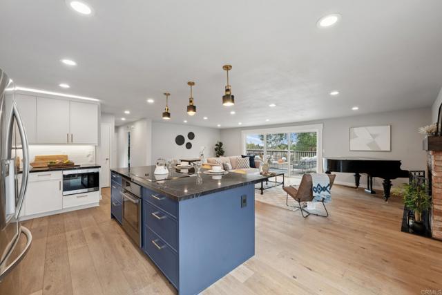 Detail Gallery Image 15 of 37 For 241 Howard Ave, Vallejo,  CA 94589 - 3 Beds | 2 Baths