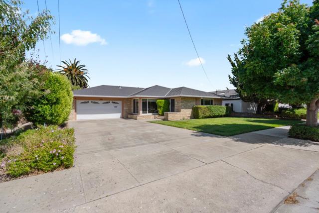1781 Prune Street, Hollister CA: https://media.crmls.org/mediaz/093139f1-ffc7-43d1-bf47-62c519a8e199.jpg
