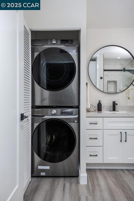 1132 Running Springs Rd, Walnut Creek CA: https://media.crmls.org/mediaz/0931c041-4001-4c68-be55-00dab41fb2d0.jpg