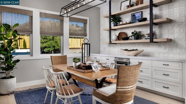 Image 2 of 30 For 18271 Corte Agustin