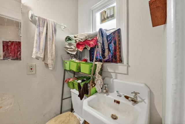 309 N 5th Street, San Jose CA: https://media.crmls.org/mediaz/093311e1-6759-4752-b631-d061d7486572.jpg