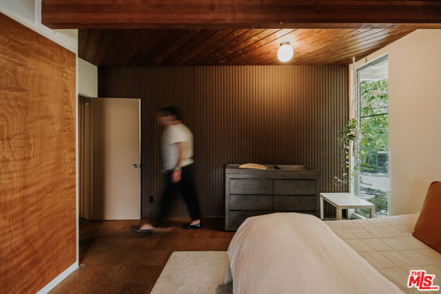 630 Hightree Road, Santa Monica CA: https://media.crmls.org/mediaz/0933bb96-6bf0-4ef2-932b-11f16c2ae999.jpg