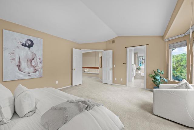 11251 Caminito Aclara, San Diego CA: https://media.crmls.org/mediaz/093455fd-47a2-4322-8dab-3aac030ad4a1.jpg