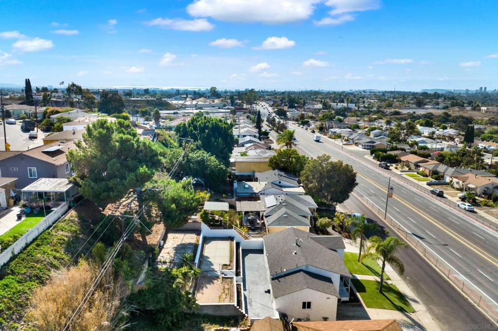 MLS #250043424SD image #21