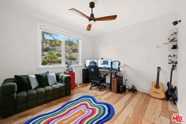 5105 Via El Cerro, Newbury Park CA: https://media.crmls.org/mediaz/09353a3a-ba82-42c4-b5ed-bdd99d2b1482.jpg