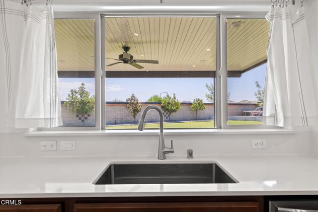 Detail Gallery Image 11 of 46 For 9101 Willow Terrace Dr, Shafter,  CA 93263 - 4 Beds | 2 Baths