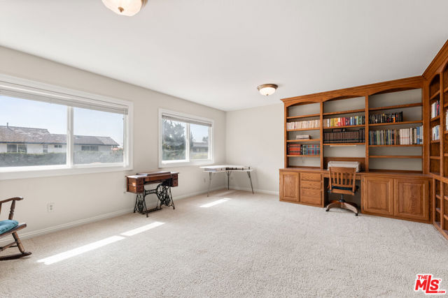 17992 Huntington Circle, Villa Park CA: https://media.crmls.org/mediaz/0935e181-3a82-4489-add5-a3a65fb11945.jpg