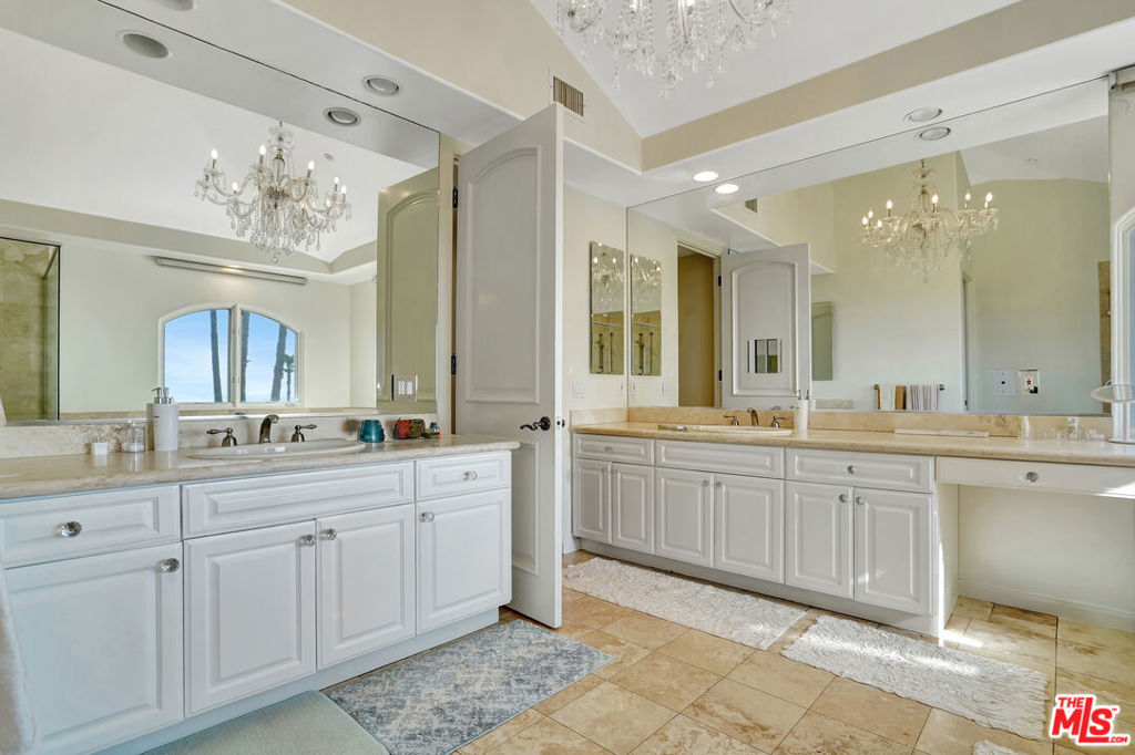 MLS #25630607 image #37