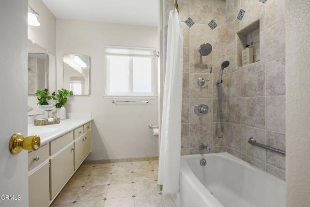 334 E Elfin Green, Port Hueneme CA: https://media.crmls.org/mediaz/093685a0-ed53-49e2-8821-3afa69704a67.jpg