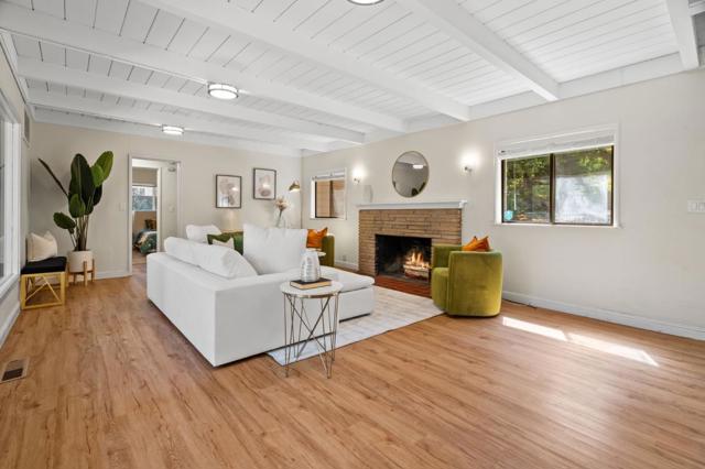 20141 Mendelsohn Lane, Saratoga CA: https://media.crmls.org/mediaz/09376d83-521d-4d30-83e2-7aa975695f0e.jpg