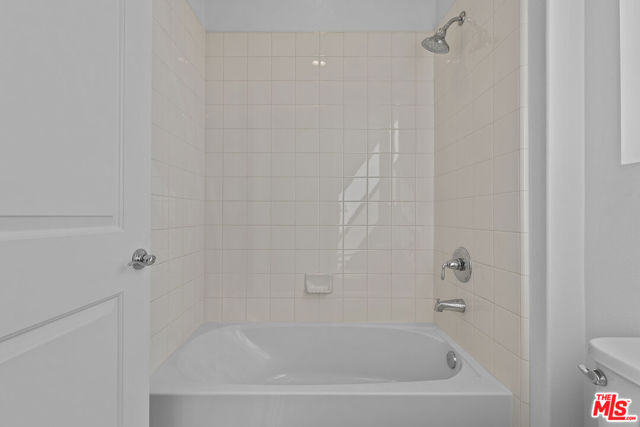 20810 Spruce Circle photo 27