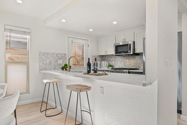 220 Red Oak Drive, Sunnyvale CA: https://media.crmls.org/mediaz/09396f43-ab87-4e1b-a17c-44aad120412a.jpg