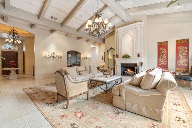 49240 Jfk Trail, Palm Desert CA: https://media.crmls.org/mediaz/09399829-3ea8-44fe-9747-b5455cee374a.jpg