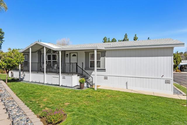 Detail Gallery Image 3 of 53 For 525 W El Norte Pkwy #51,  Escondido,  CA 92026 - 3 Beds | 2 Baths