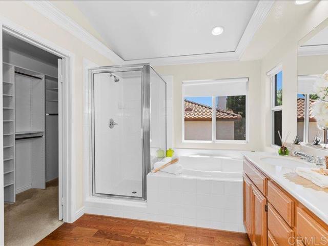 2381 Avenida Helecho, Carlsbad CA: https://media.crmls.org/mediaz/093c8ace-2a99-49ce-b0c3-87ae6c8d8a87.jpg