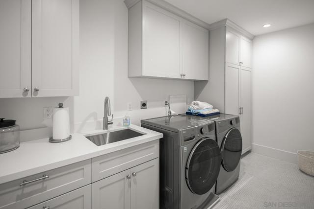 548 G Avenue, Coronado CA: https://media.crmls.org/mediaz/093f17be-b1d2-4286-9f73-9f0dbe2e591c.jpg