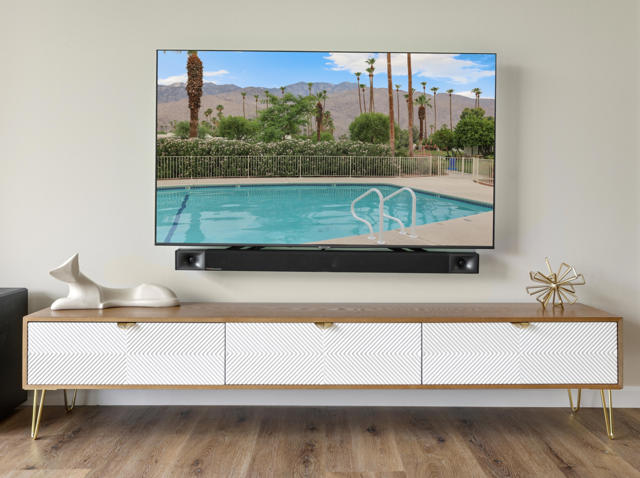 1713 Grand Bahama W Drive, Palm Springs CA: https://media.crmls.org/mediaz/093fc53e-7312-4550-9751-917de559f5c1.jpg