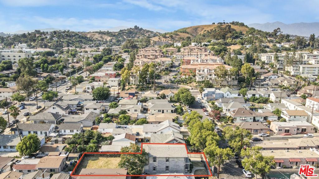 MLS #25595935 image #10