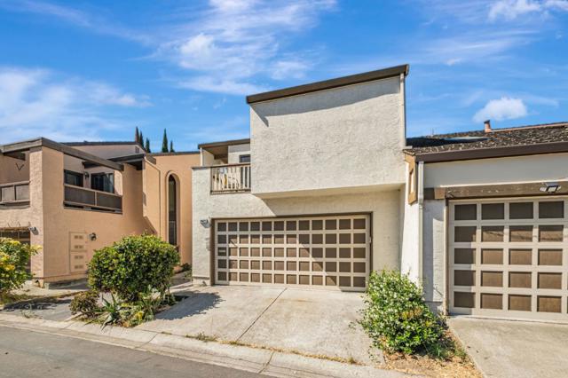 39623 Buena Vista Terrace, Fremont CA: https://media.crmls.org/mediaz/094011ee-3a26-46d1-a75a-e2340b07f097.jpg