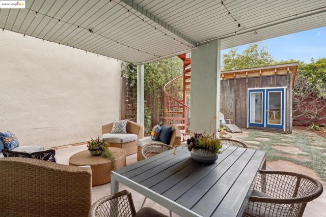 1626 Kains Ave., Berkeley CA: https://media.crmls.org/mediaz/09403160-443c-492e-8765-6552507e376b.jpg