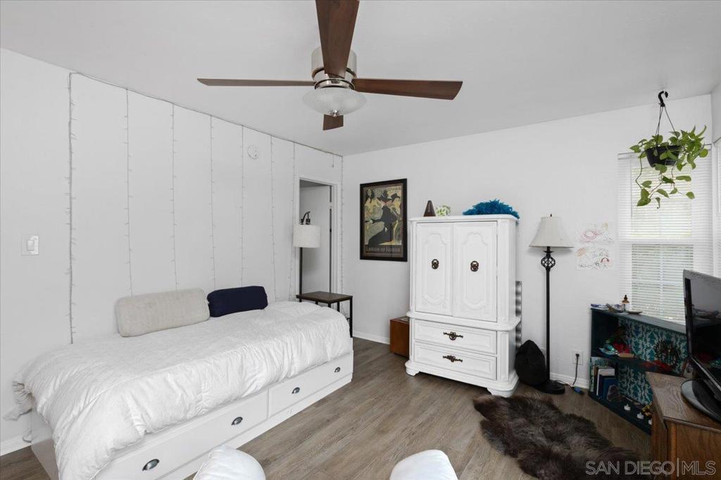 1651 Juniper St - photo 11