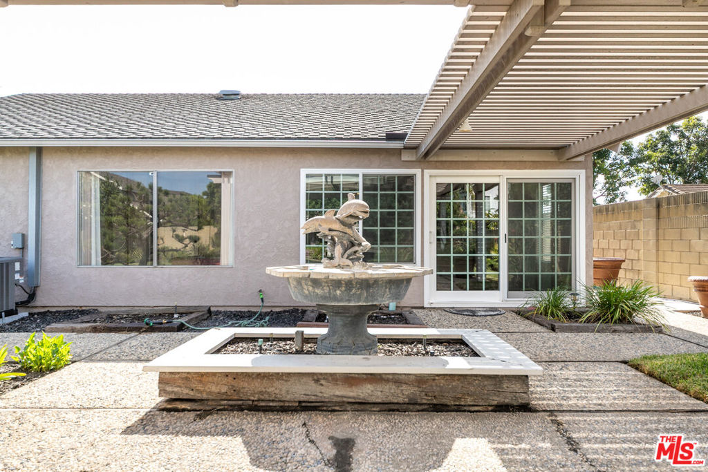 MLS #25610801 image #22