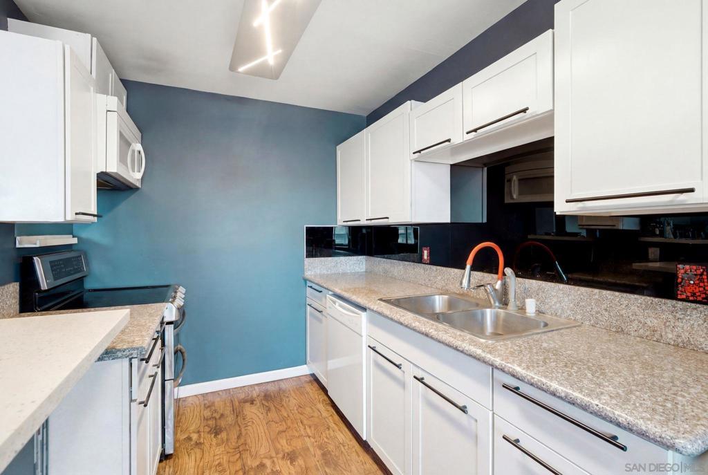 3870 37th St - photo 3