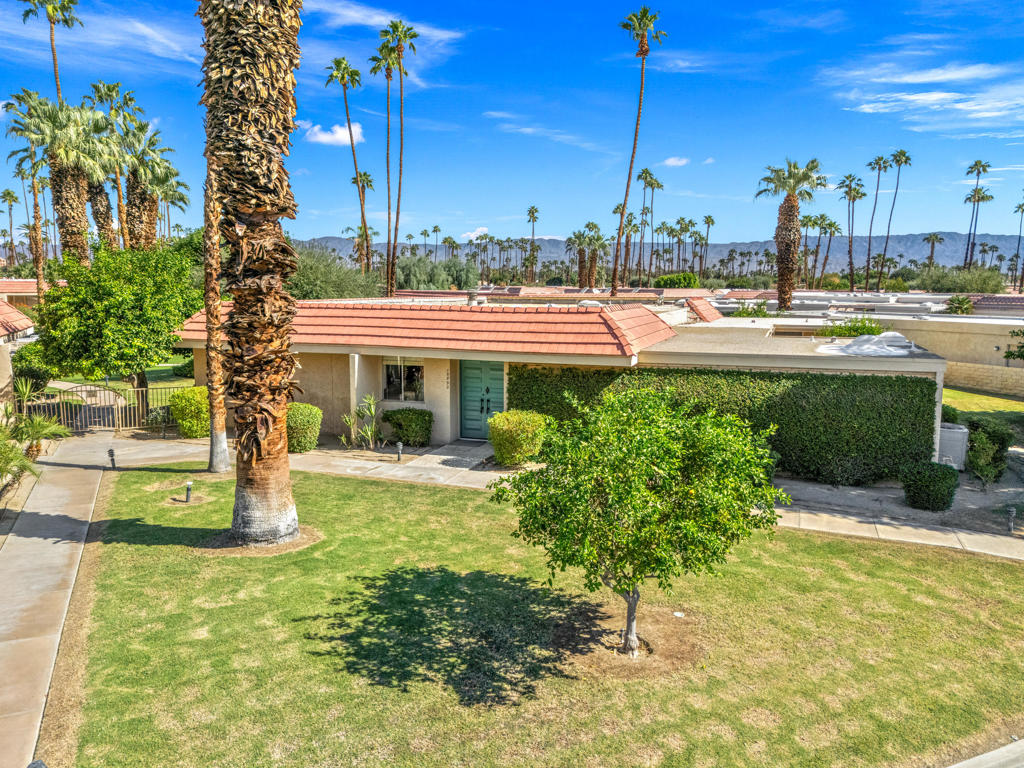 76890 Iroquois Drive