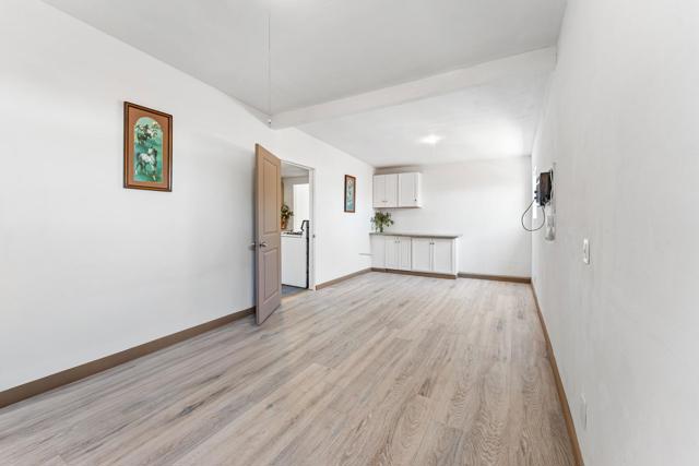 Image 17 of 38 For 9301 Polaris Way