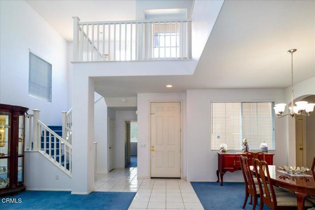 29065 Madrid Place, Castaic CA: https://media.crmls.org/mediaz/09430495-8a78-4a2e-b1bd-2d120a2feb1a.jpg