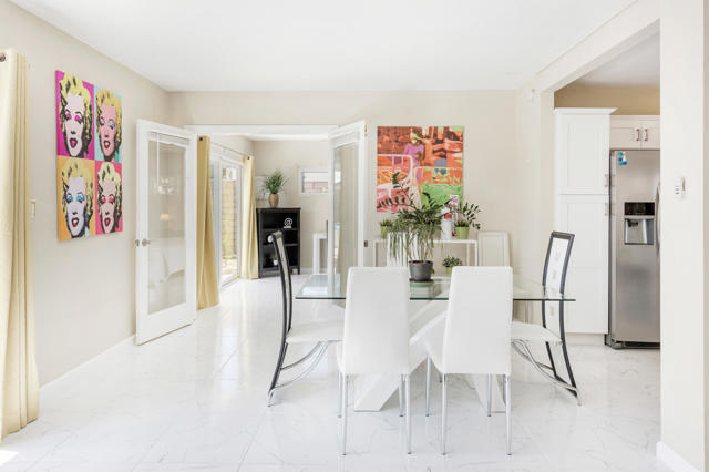4385 E Paseo Caroleta, Palm Springs, CA 92264