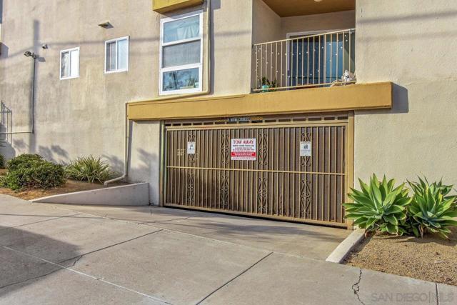 4111 Illinois St, San Diego, California 92104, 2 Bedrooms Bedrooms, ,2 BathroomsBathrooms,Condominium,For Sale,Illinois St,250019312SD