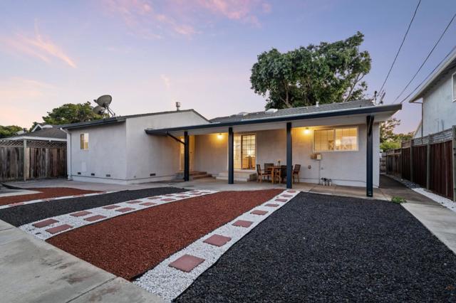 1459 Blackfield Drive, Santa Clara CA: https://media.crmls.org/mediaz/09452c17-b988-4350-a0fc-a6dd4620e630.jpg