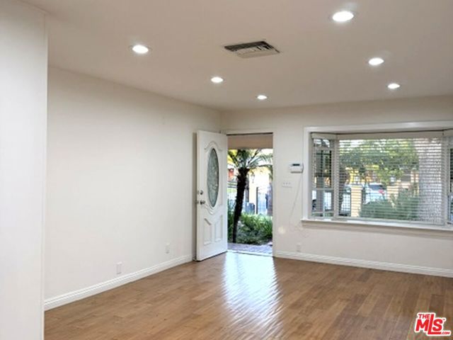 6313 Bluebell Avenue photo 19