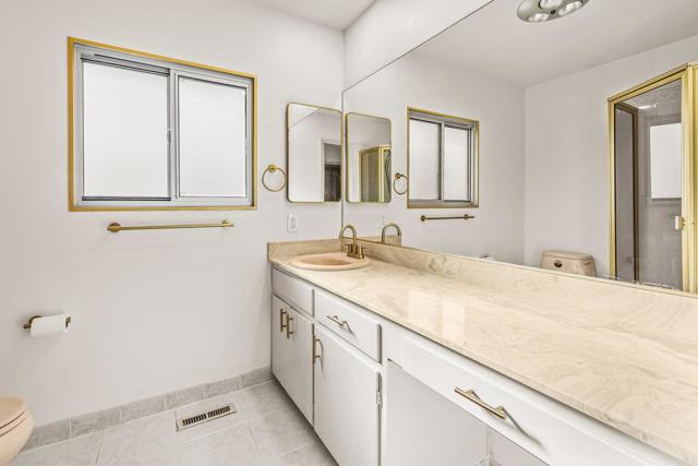 3925 Rogers Rd, Spring Valley CA: https://media.crmls.org/mediaz/094747f5-d1b1-45a3-b639-437e870e2ffc.jpg