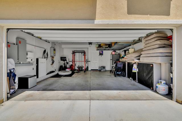 1132 Cherry Tree Lane, Vista CA: https://media.crmls.org/mediaz/09481106-2a0a-4a62-a4e6-9f6acd2bdea0.jpg