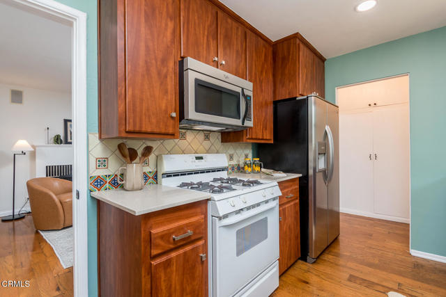 Detail Gallery Image 16 of 46 For 5148 Angeles Crest Hwy, La Canada Flintridge,  CA 91011 - 3 Beds | 2 Baths