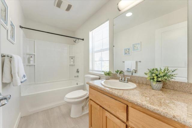 18439 Jade Lane, Morgan Hill CA: https://media.crmls.org/mediaz/09492137-0e27-43f7-8f8a-ad5d35b07bde.jpg